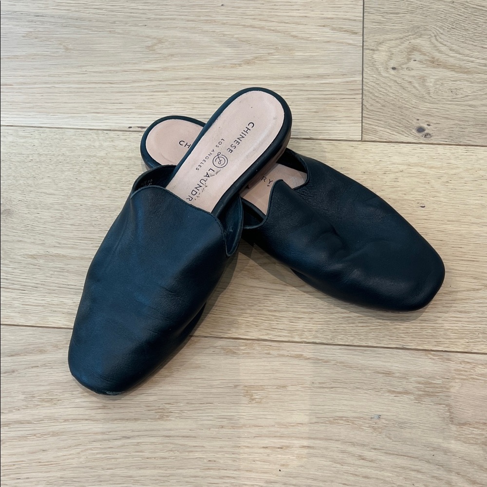 Chinese Laundry Black Jump To It Mules Size 8.5